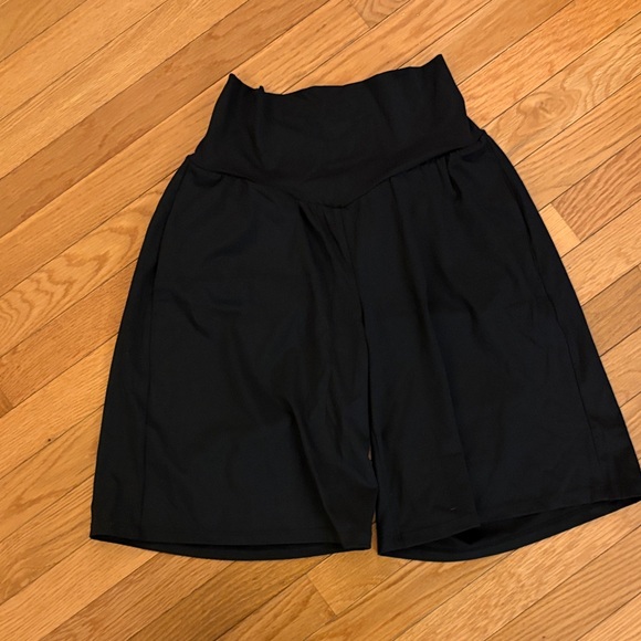 HALARA Pants - HALARA Black Wide-Leg High-Rise Shorts